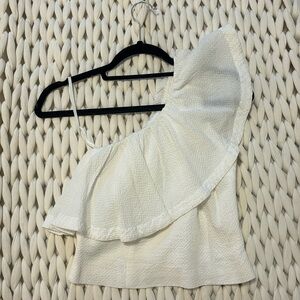 One shoulder Cuynana Ruffle Top
